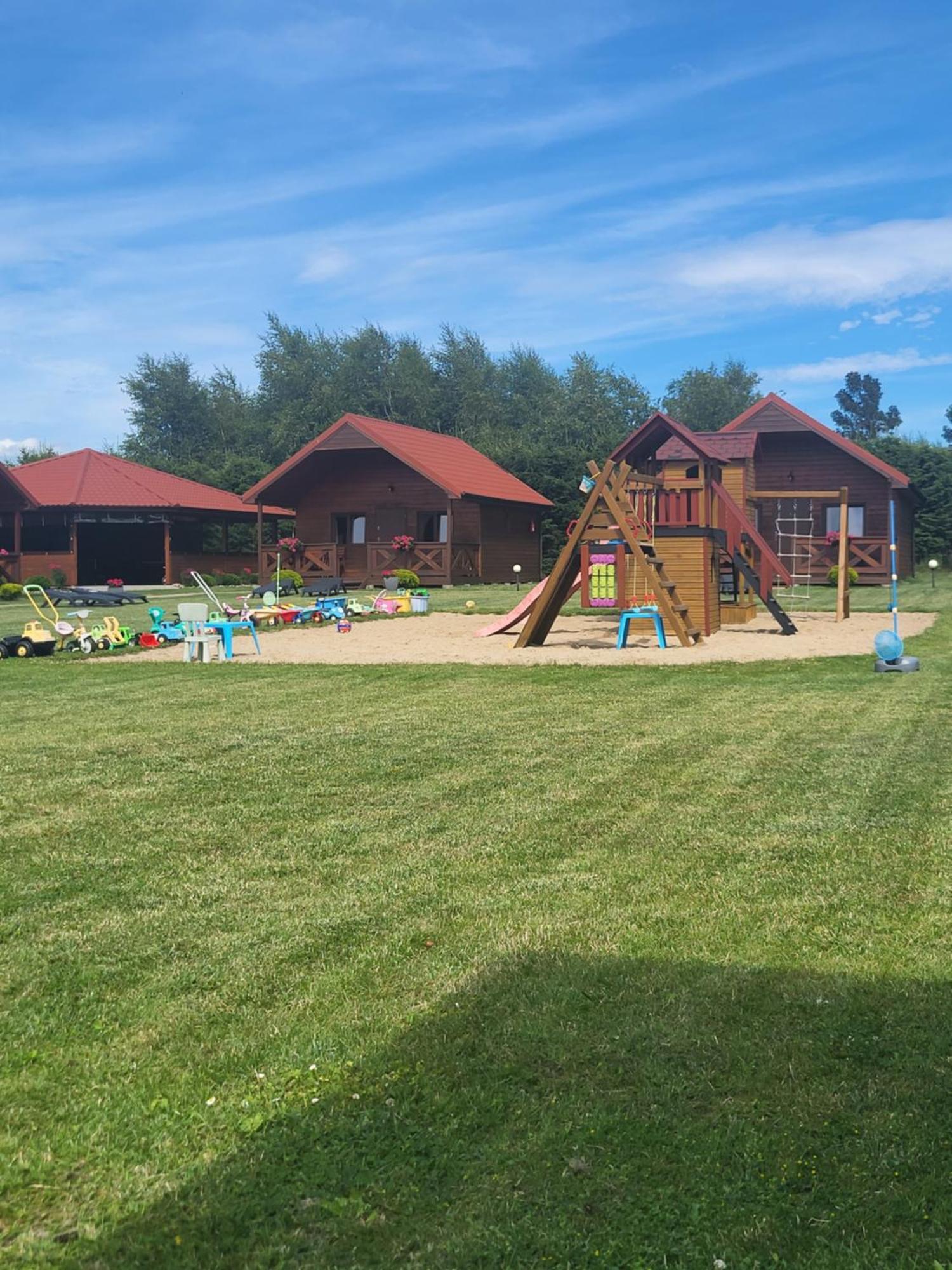 Domki Letniskowe Rekinek Ujście-Darłowskie Exterior photo